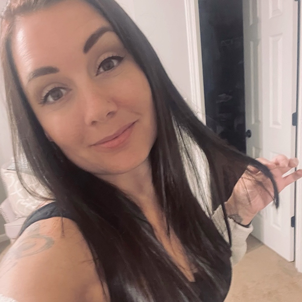 Meet your Posher, Candice